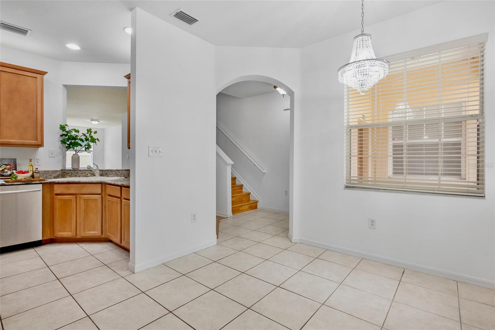 Image 7 of 46 For 3811 Parkridge Circle 2-104