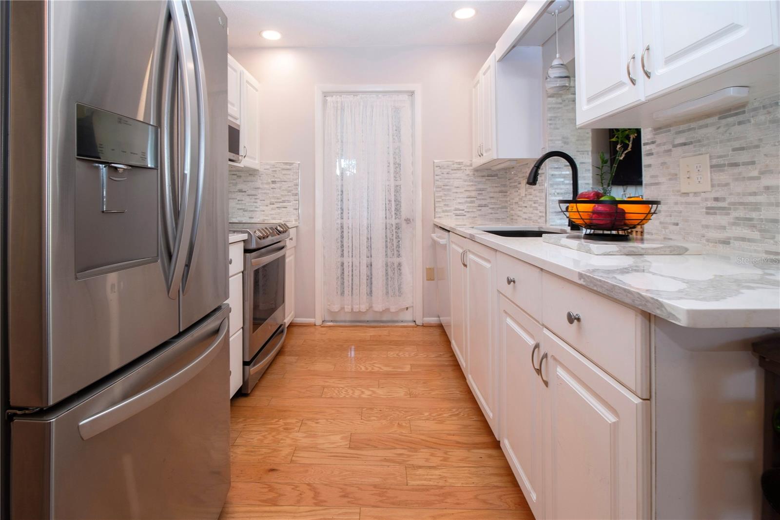 Image 17 of 93 For 808 Mandarin Circle