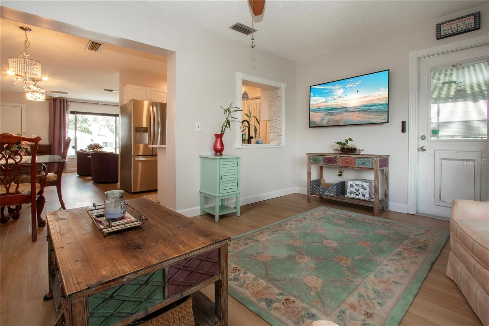 Image 22 of 93 For 808 Mandarin Circle