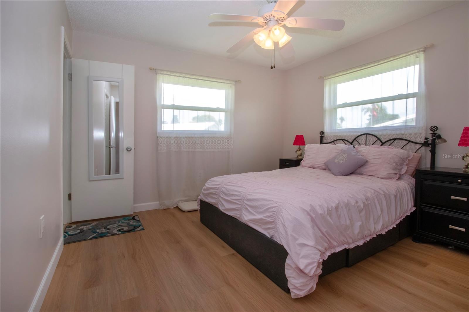 Image 30 of 93 For 808 Mandarin Circle