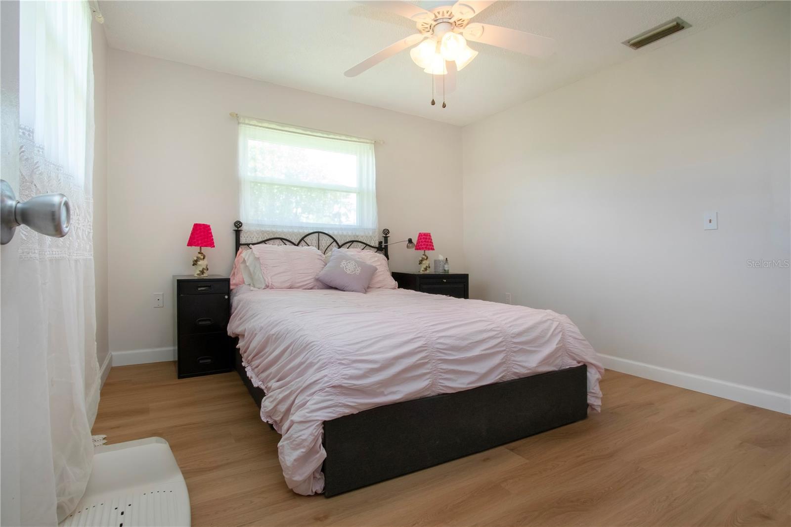 Image 34 of 93 For 808 Mandarin Circle