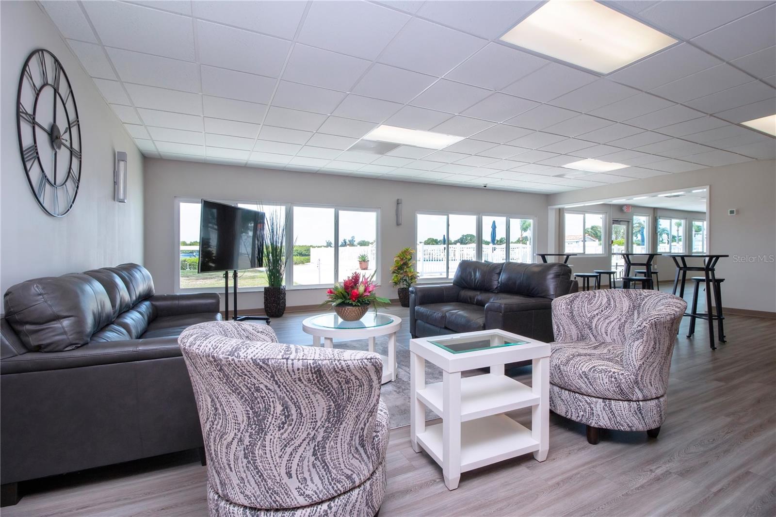 Image 60 of 93 For 808 Mandarin Circle