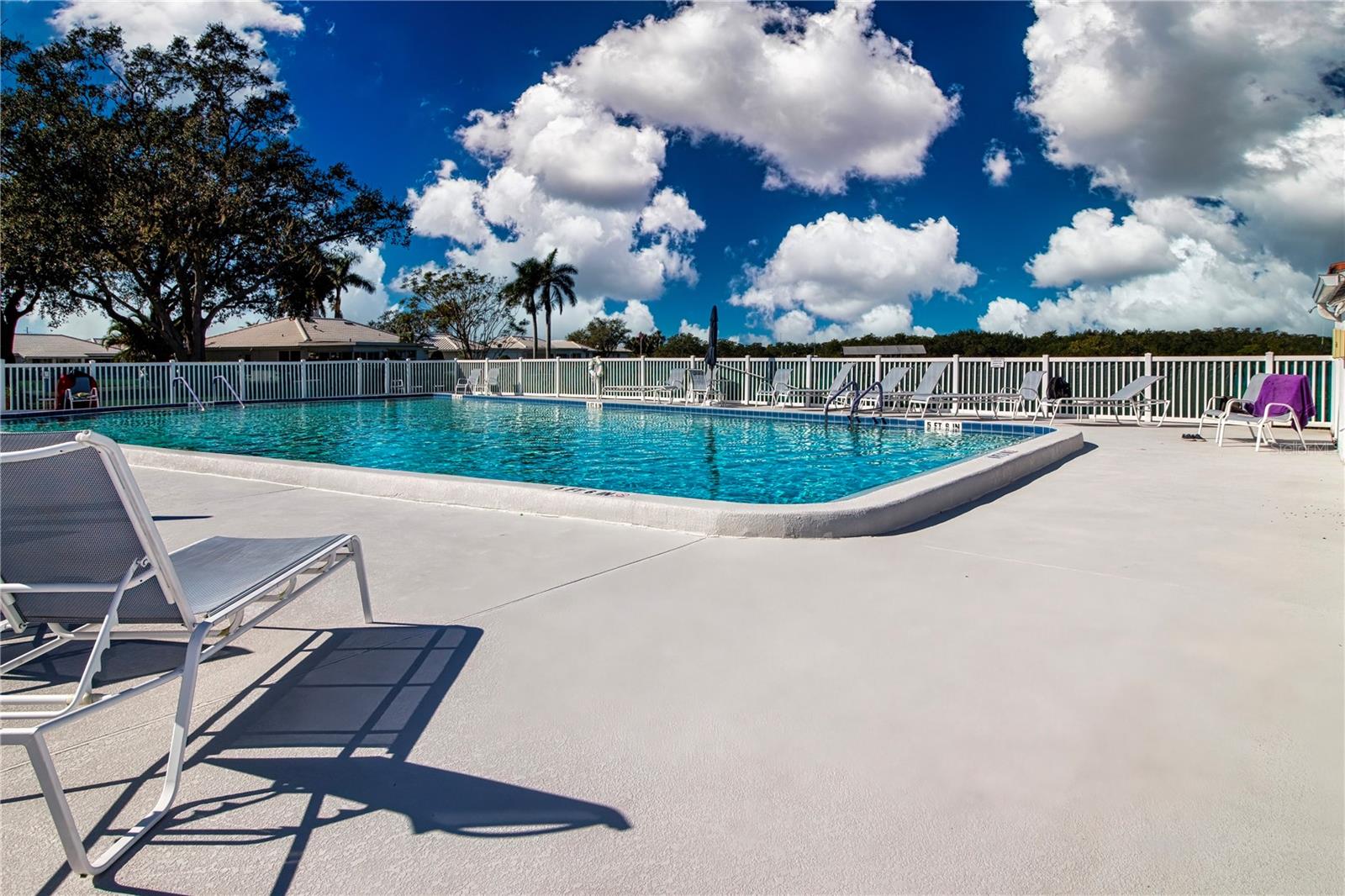 Image 77 of 93 For 808 Mandarin Circle