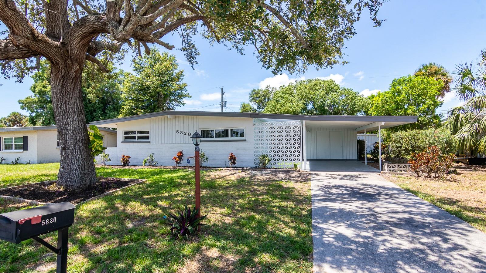 Details for 5820 24th Street W, BRADENTON, FL 34207