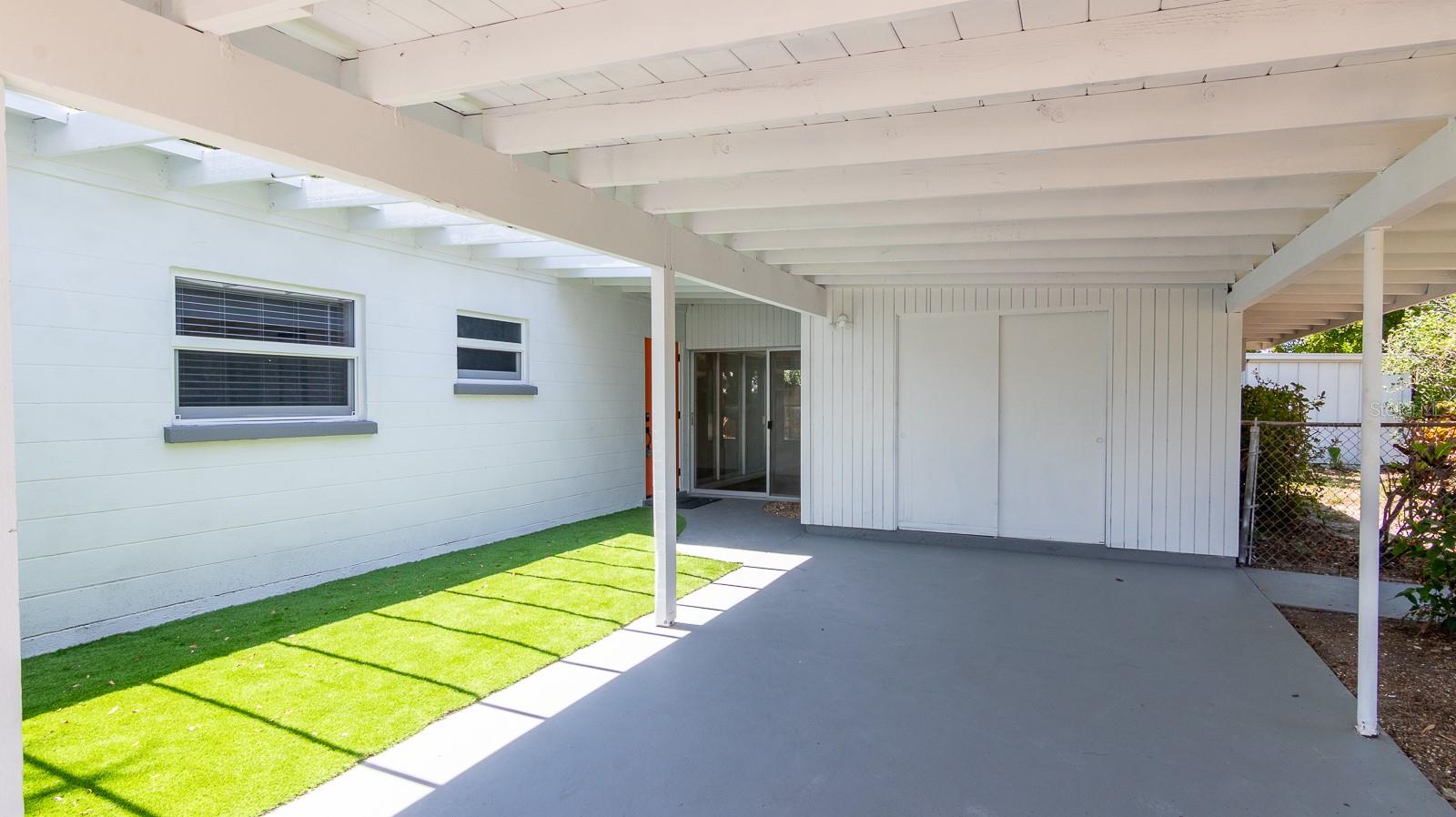 Image 3 of 32 For 5820 24th Street W