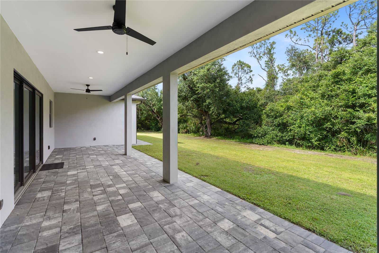 Image 7 of 63 For 16451 Chamberlain Boulevard