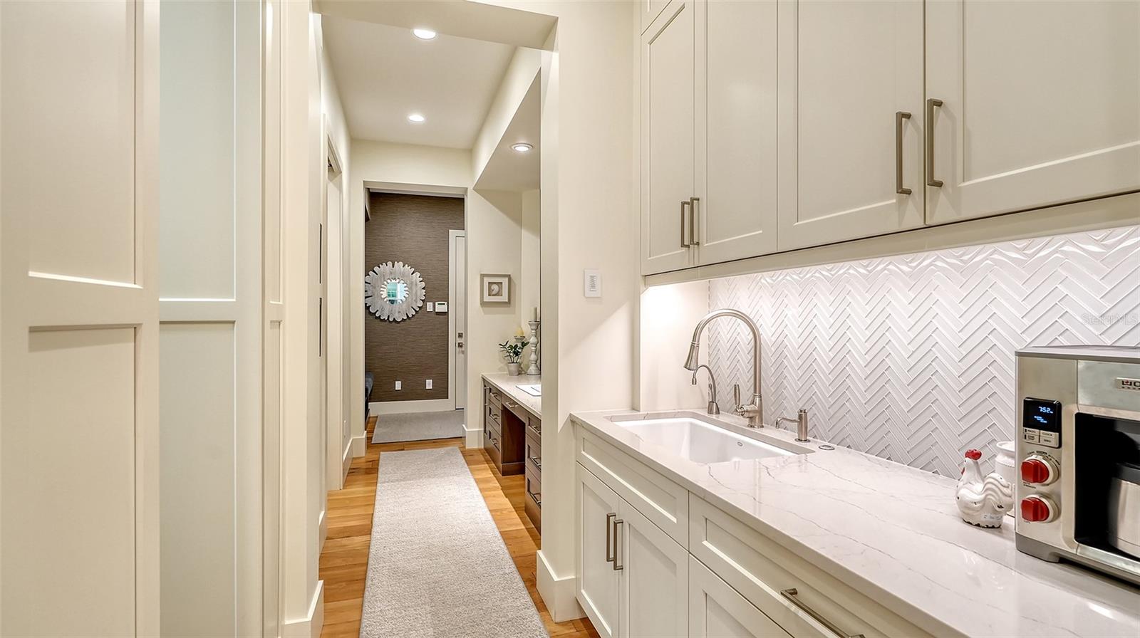Image 35 of 90 For 15904 Baycross Drive