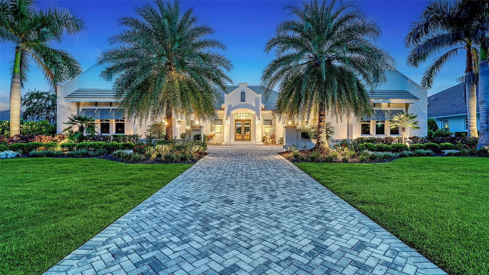Image 4 of 90 For 15904 Baycross Drive