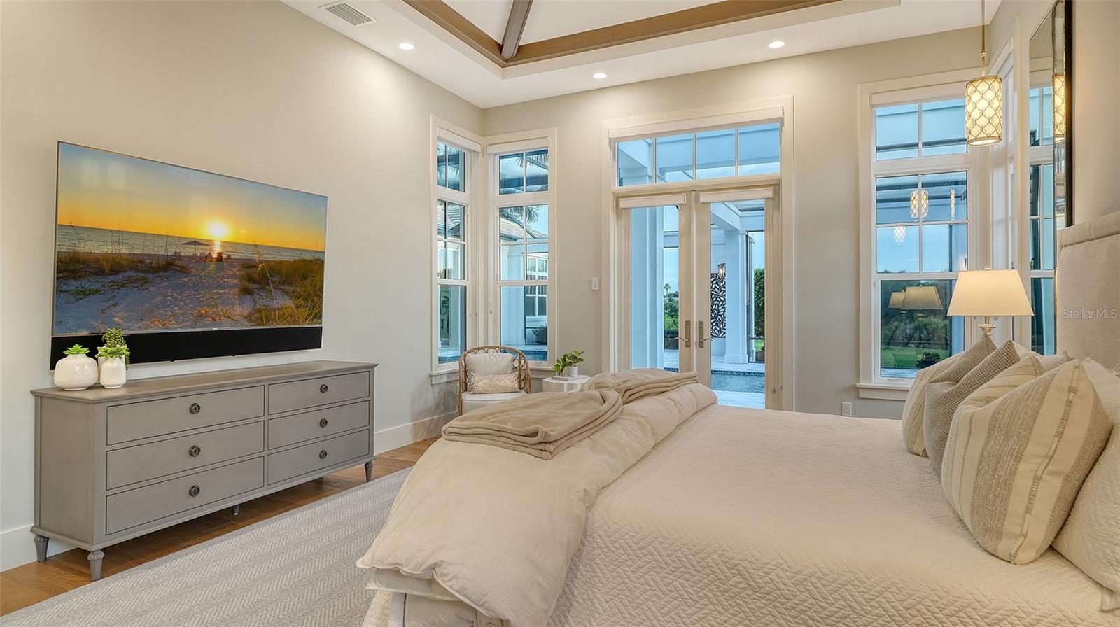 Image 41 of 90 For 15904 Baycross Drive