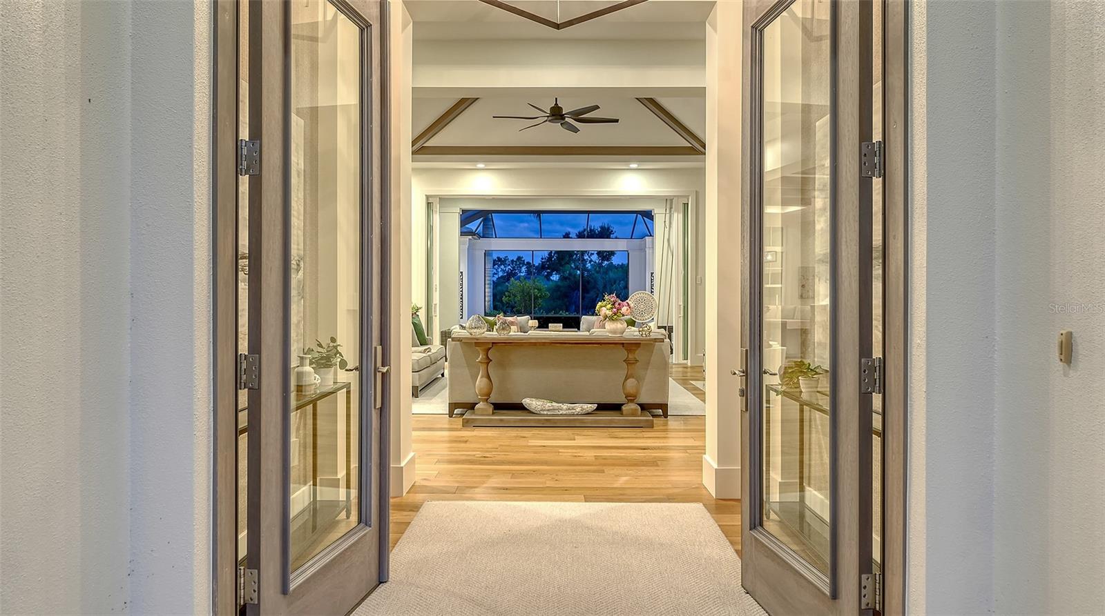 Image 7 of 90 For 15904 Baycross Drive