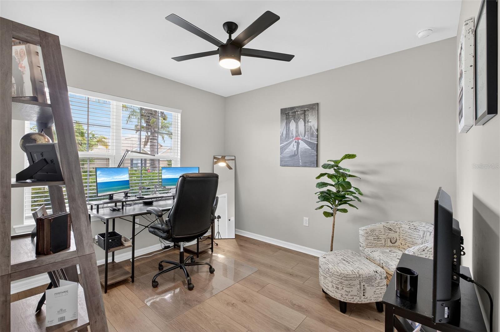 Image 11 of 53 For 3206 Birchin Lane