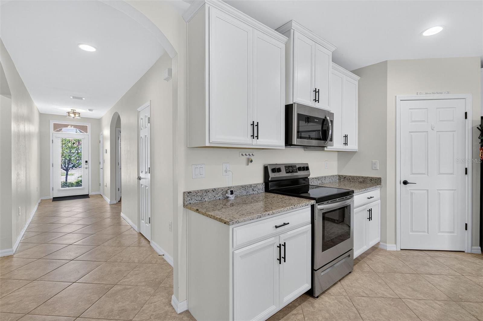 Image 19 of 53 For 3206 Birchin Lane