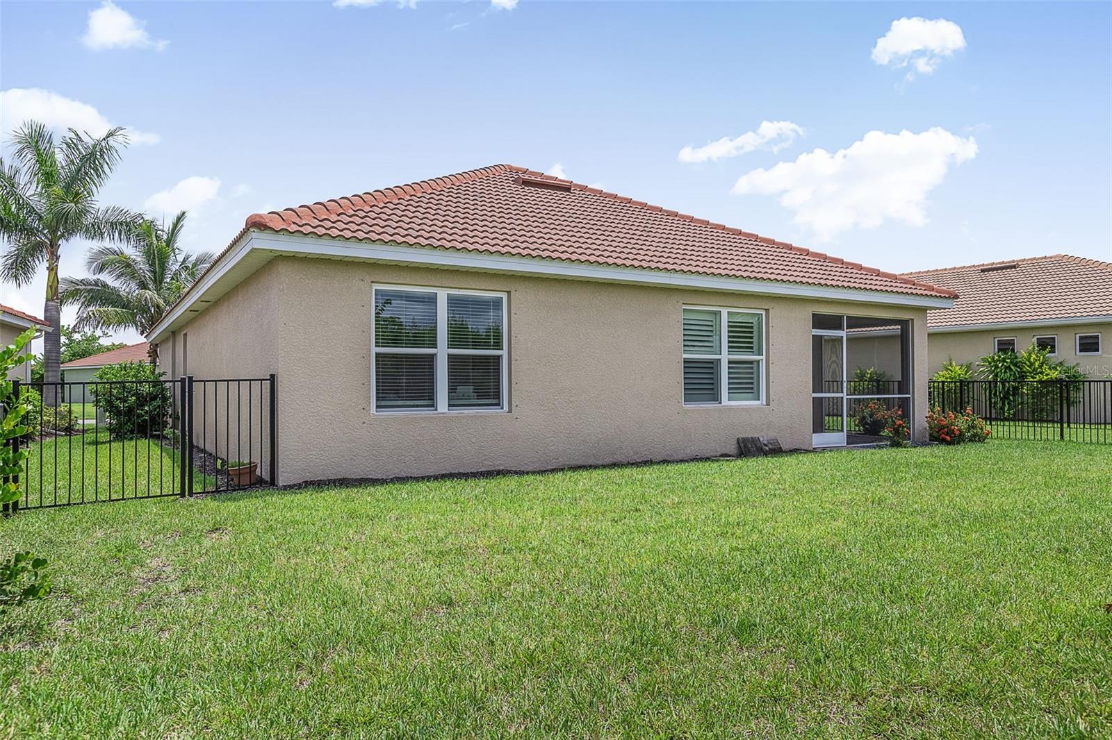 Image 41 of 53 For 3206 Birchin Lane