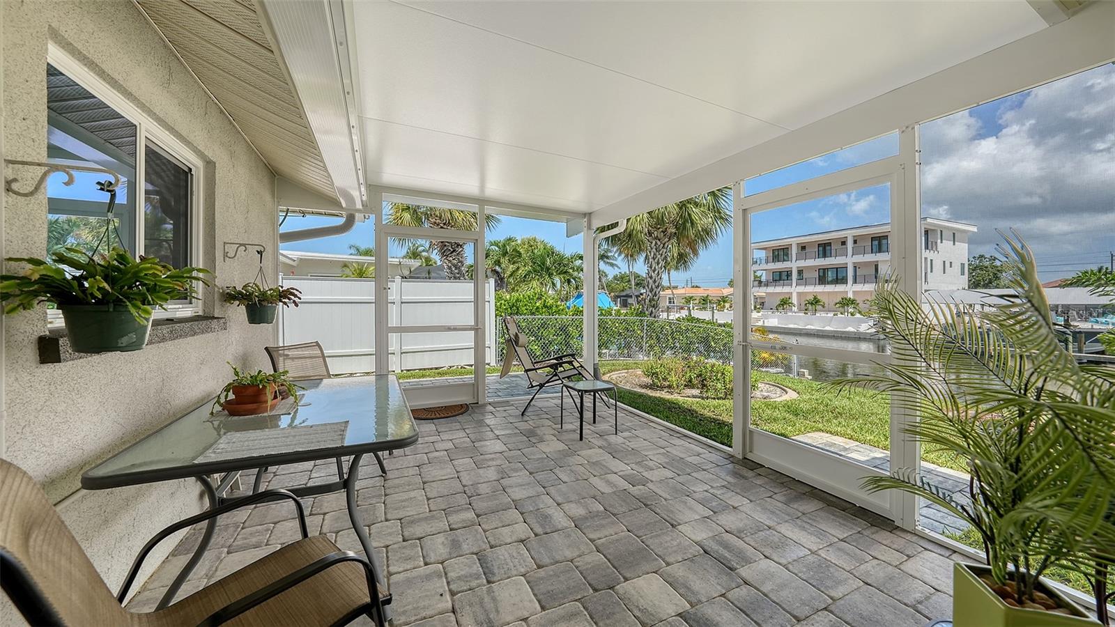 Image 26 of 41 For 9207 Bimini Drive