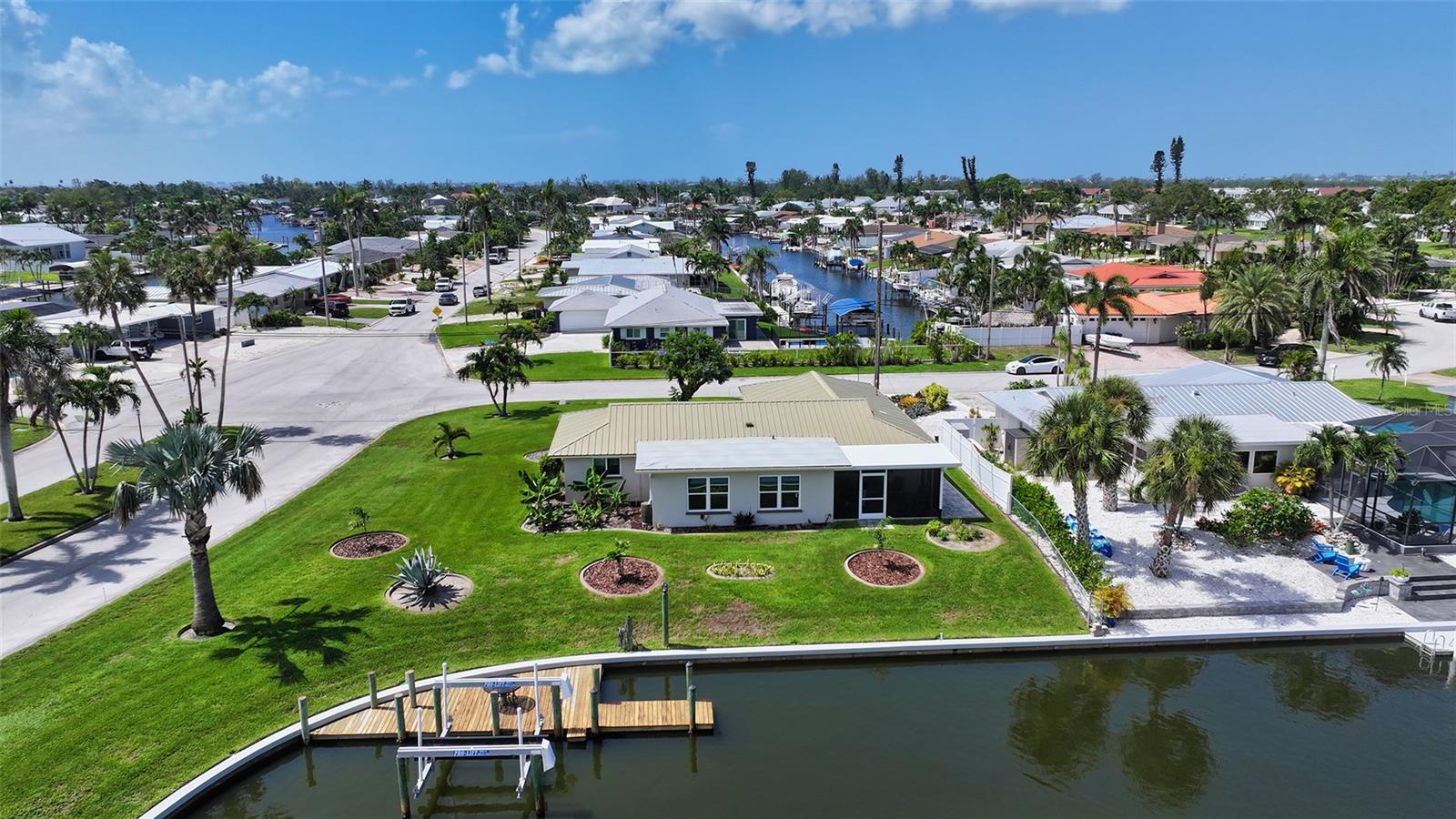 Image 3 of 41 For 9207 Bimini Drive