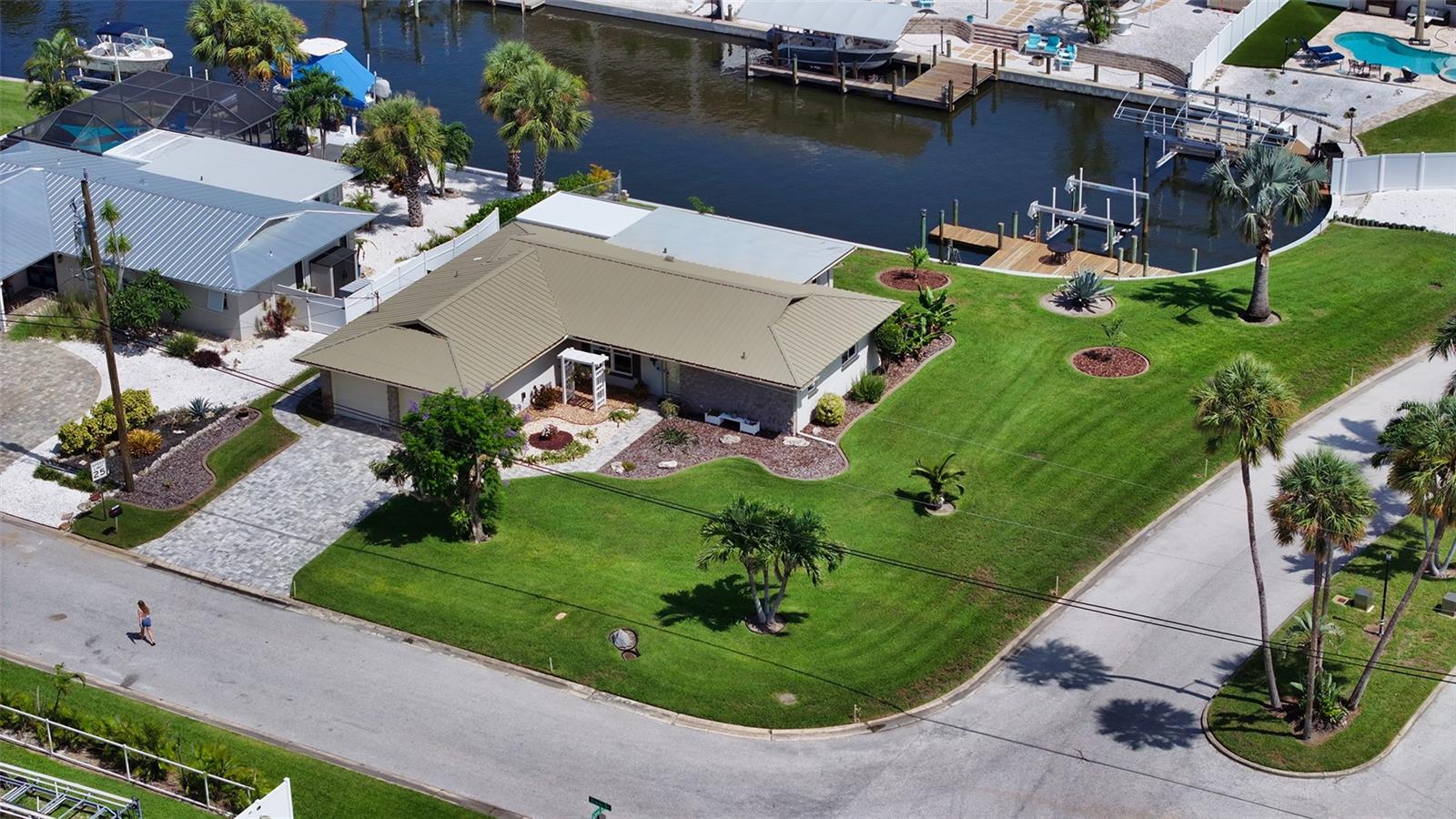 Image 6 of 41 For 9207 Bimini Drive