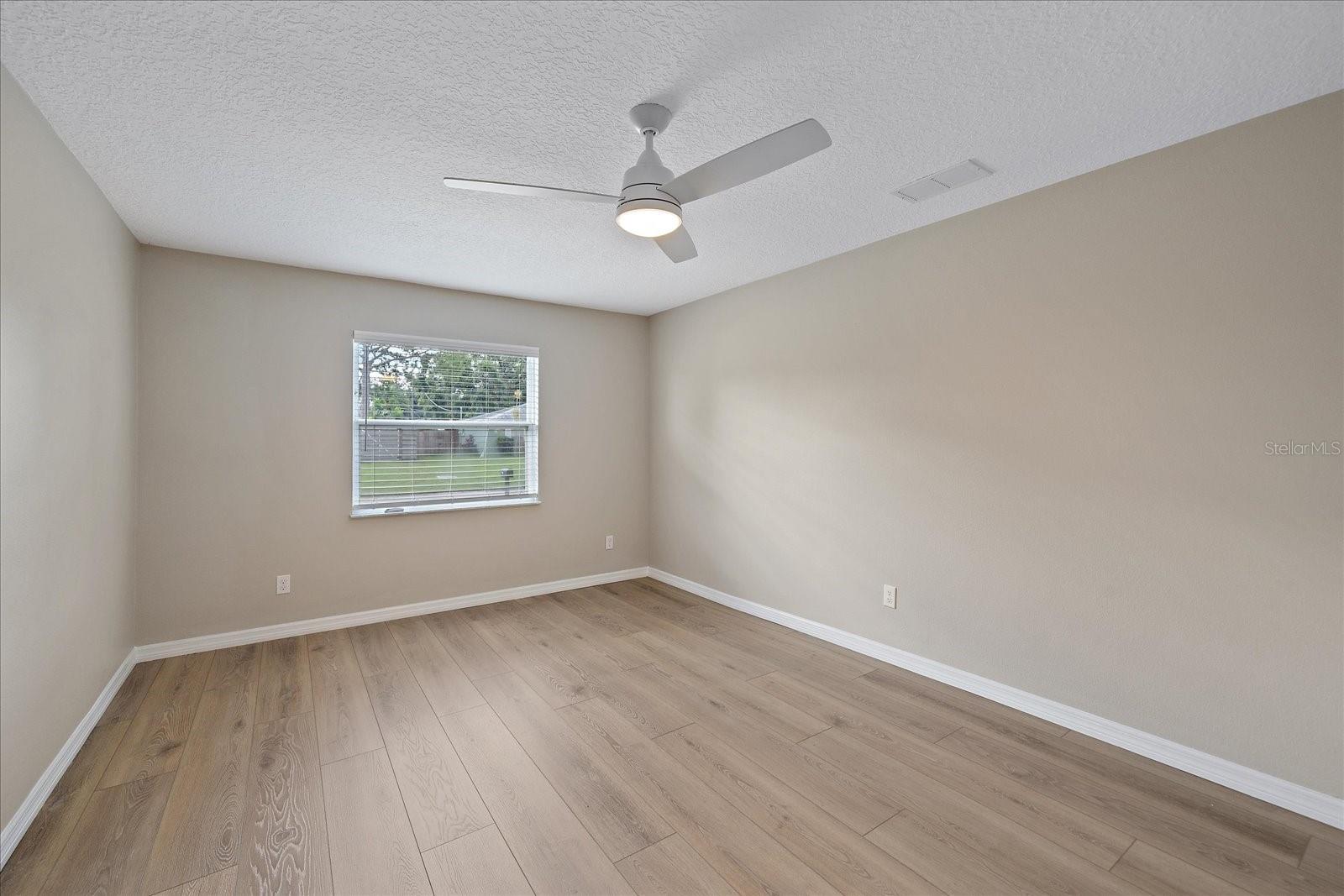 Image 33 of 44 For 3032 Golden Rain Drive