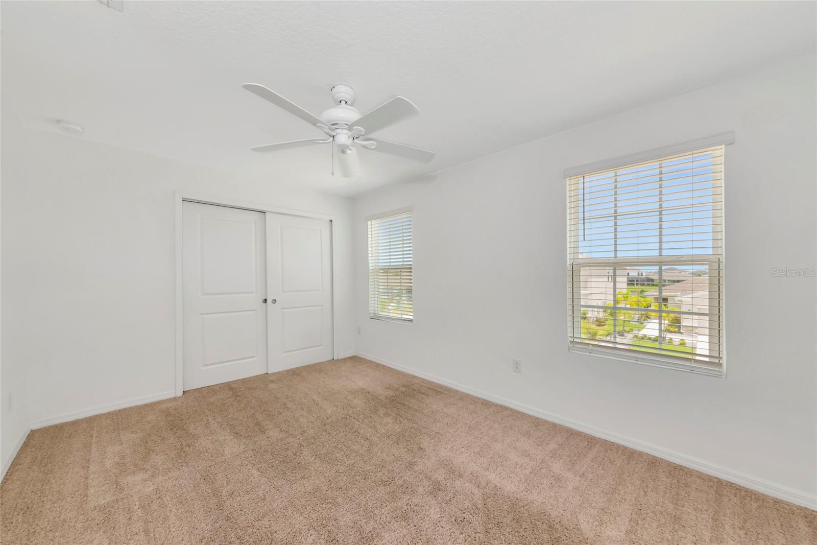Image 20 of 27 For 5921 Laurelcrest Glen