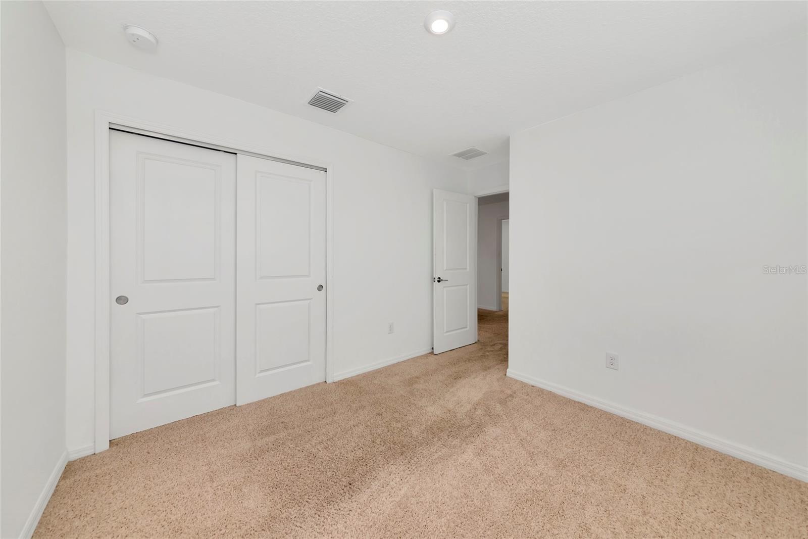 Image 25 of 27 For 5921 Laurelcrest Glen