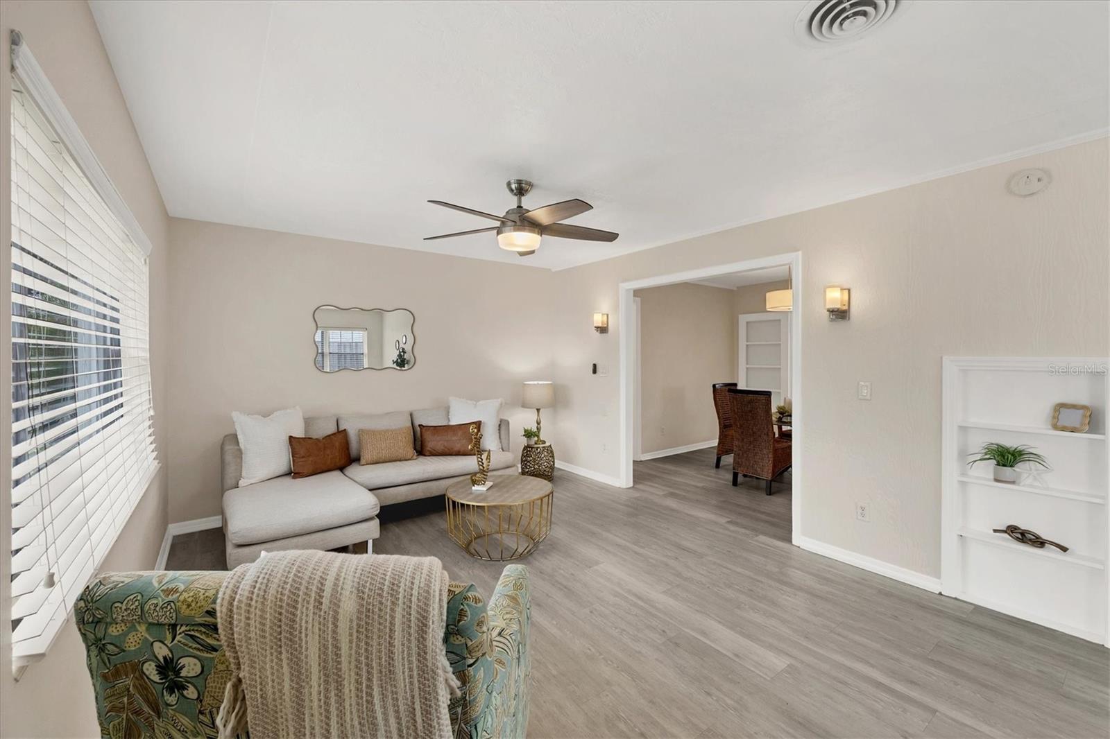 Image 4 of 36 For 2284 Bougainvillea Street