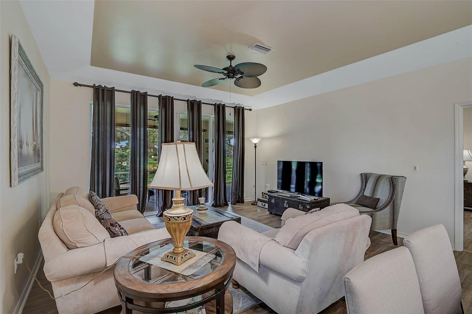 Image 10 of 50 For 7341 Golf Pointe Circle
