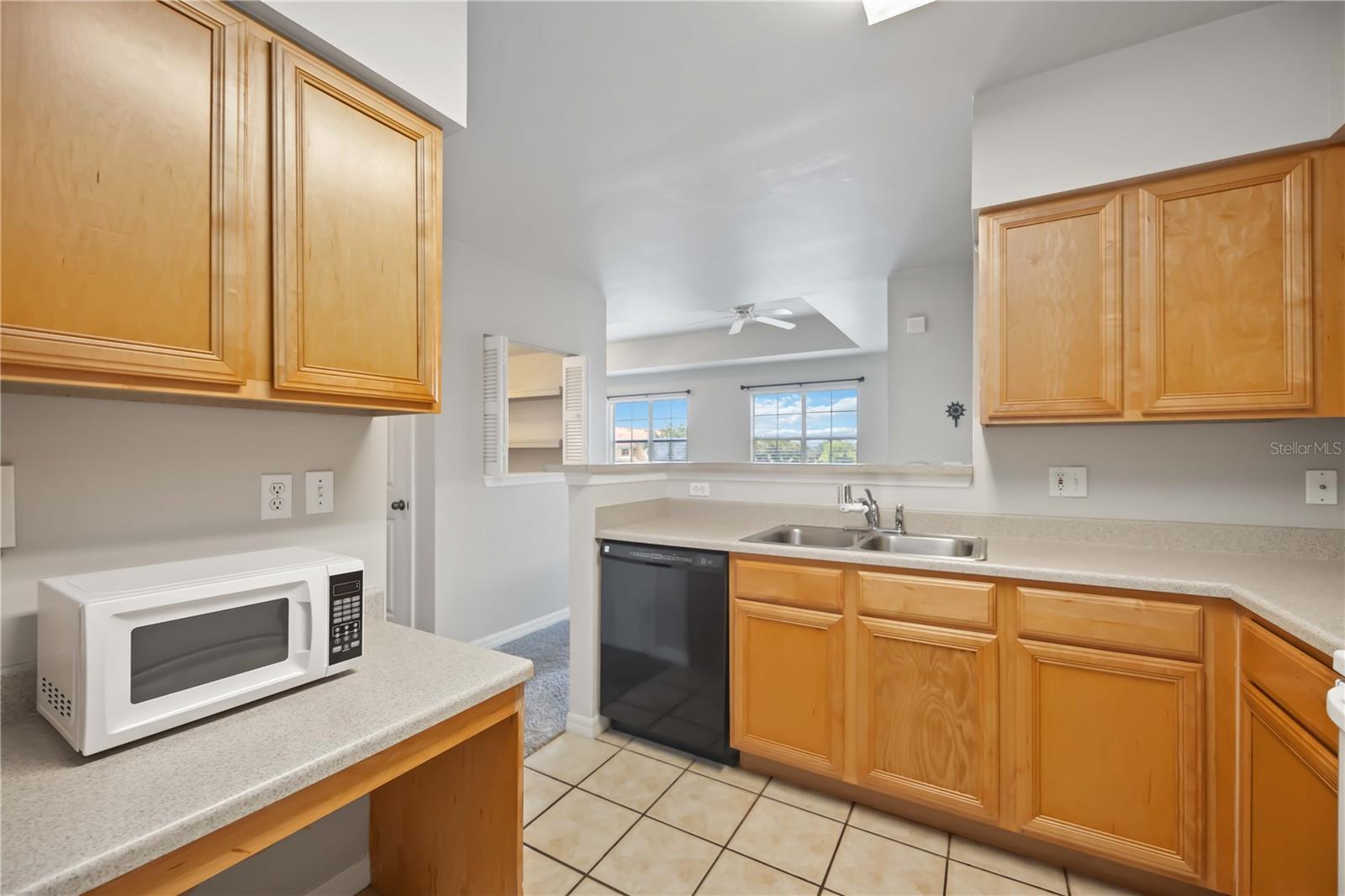 Image 15 of 38 For 3005 Chianti Court 206