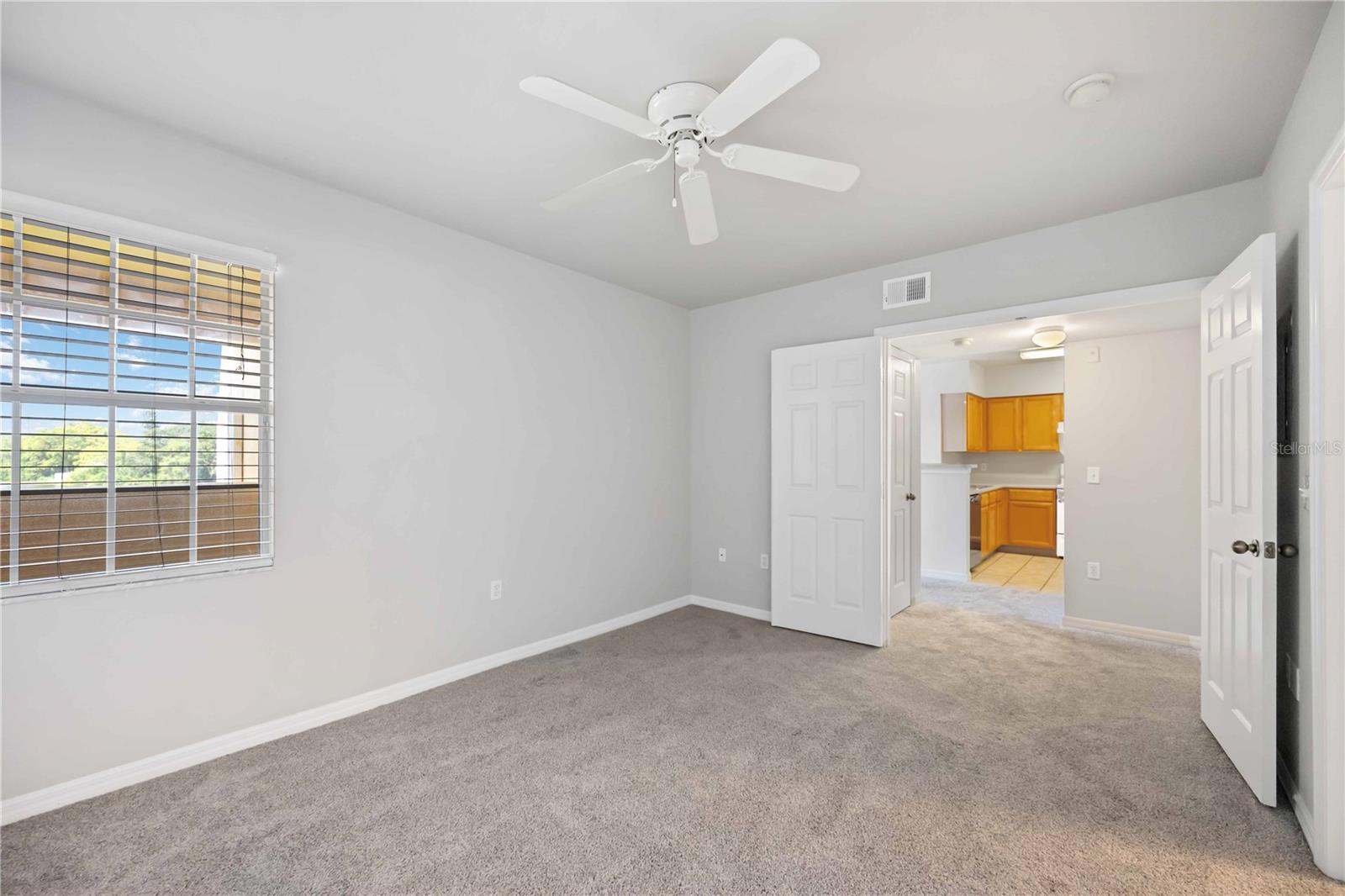 Image 18 of 38 For 3005 Chianti Court 206