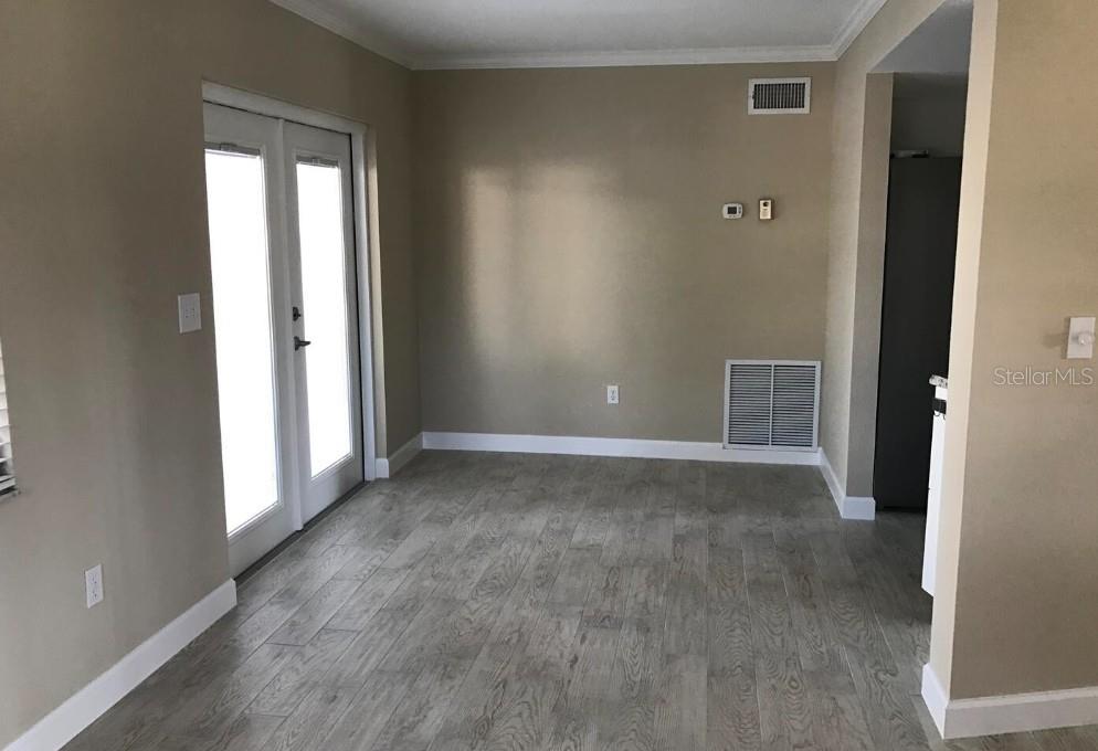 Image 4 of 16 For 418 Courbet Drive 418
