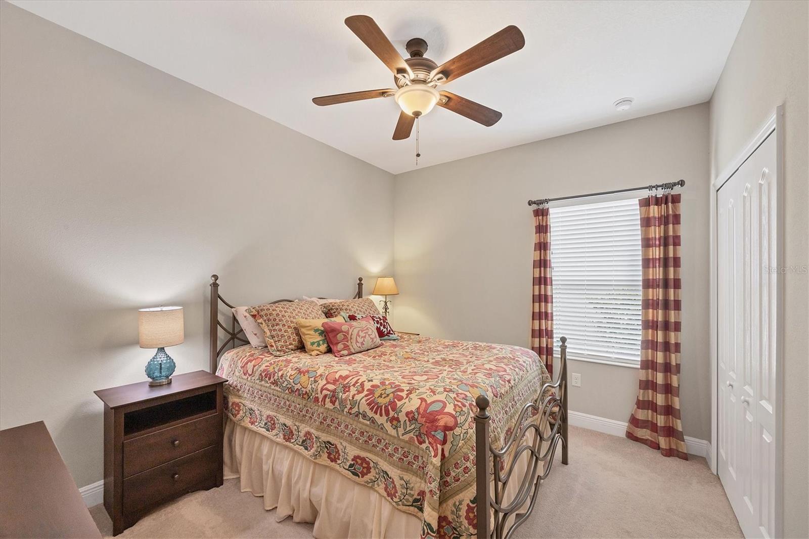 Image 12 of 20 For 6964 White Willow Court
