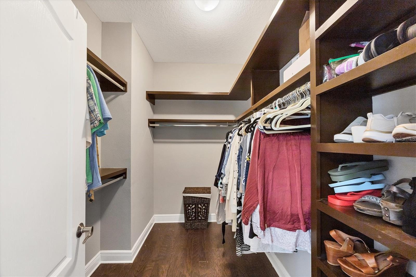 Image 7 of 20 For 6964 White Willow Court