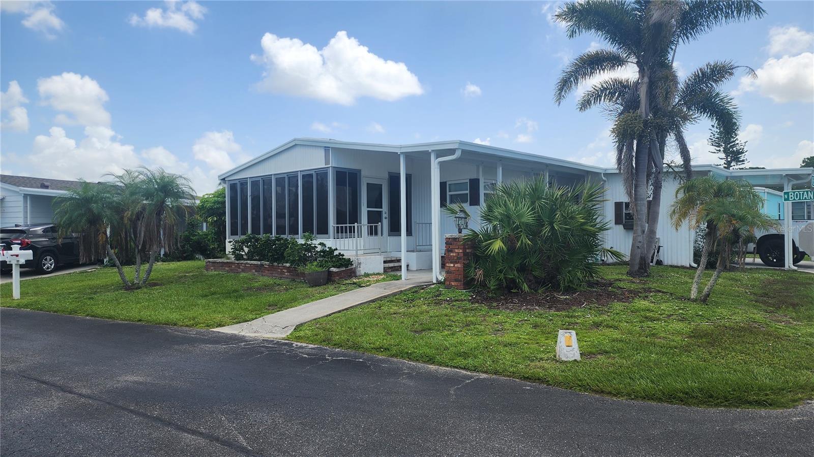 Details for 10 Botany Bay Circle, ENGLEWOOD, FL 34223