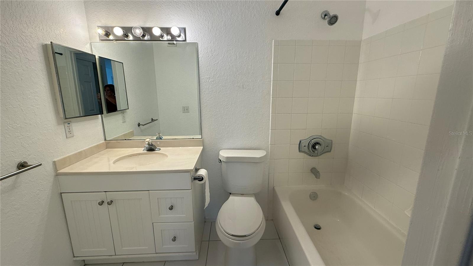 Image 17 of 30 For 850 Tamiami Trail 222