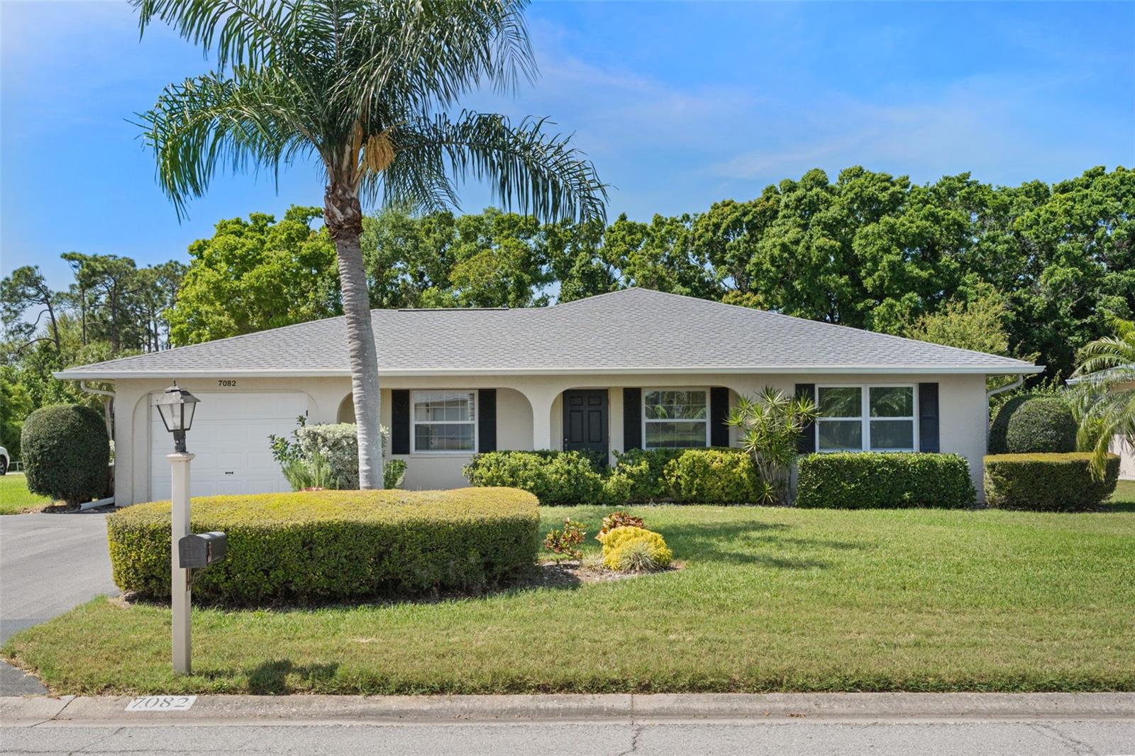 Details for 7082 Country Club Drive N 7082, SARASOTA, FL 34243