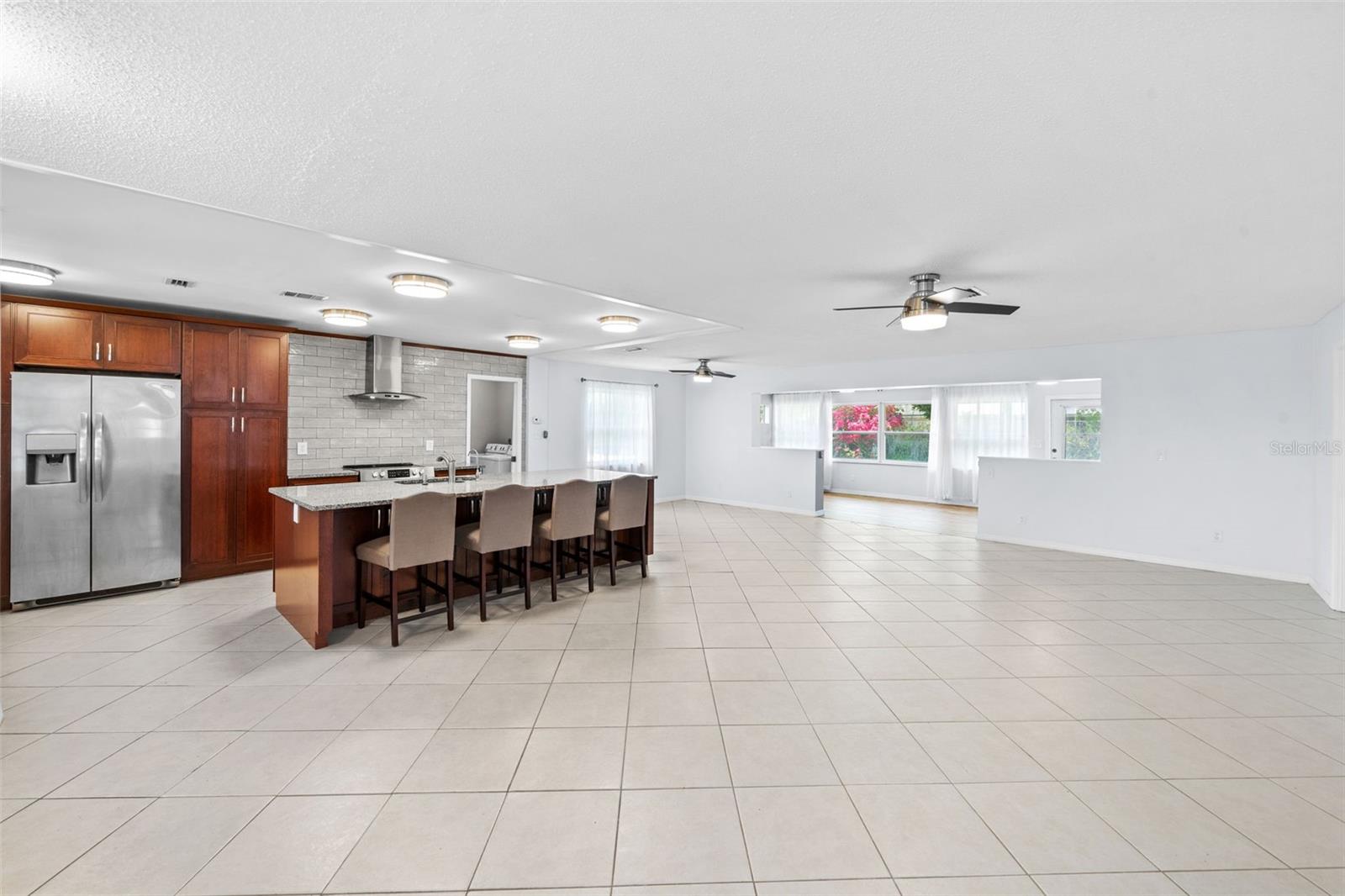 Image 14 of 70 For 7082 Country Club Drive N 7082