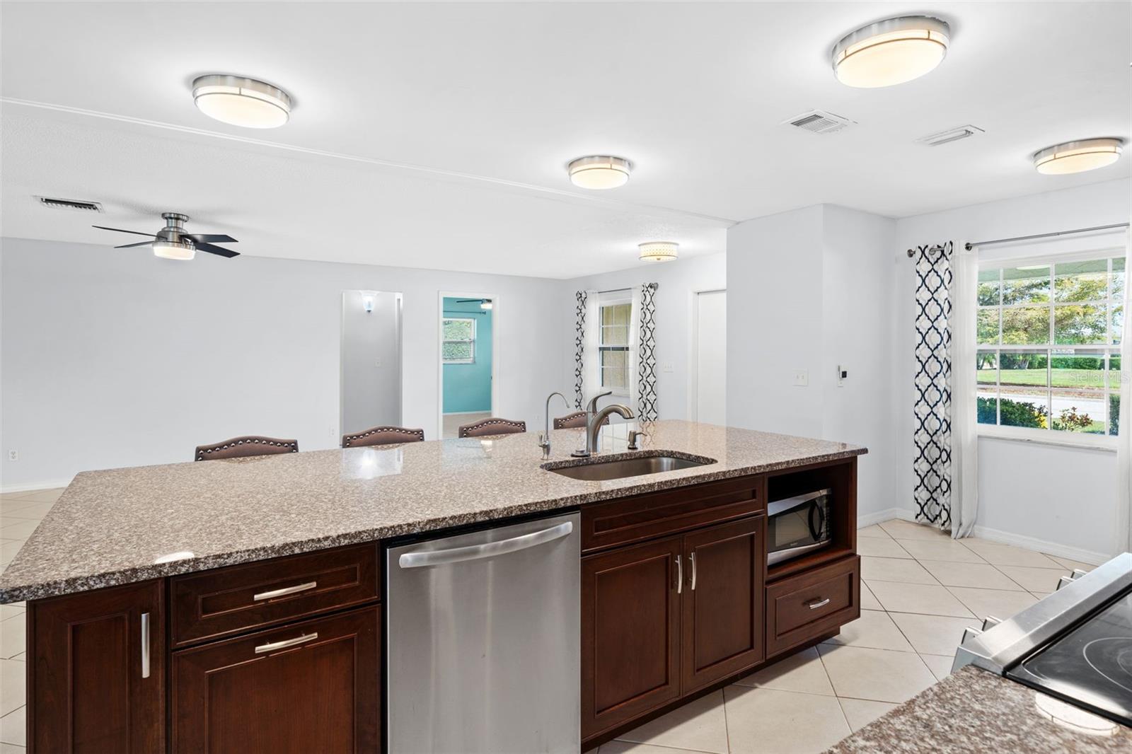 Image 26 of 70 For 7082 Country Club Drive N 7082