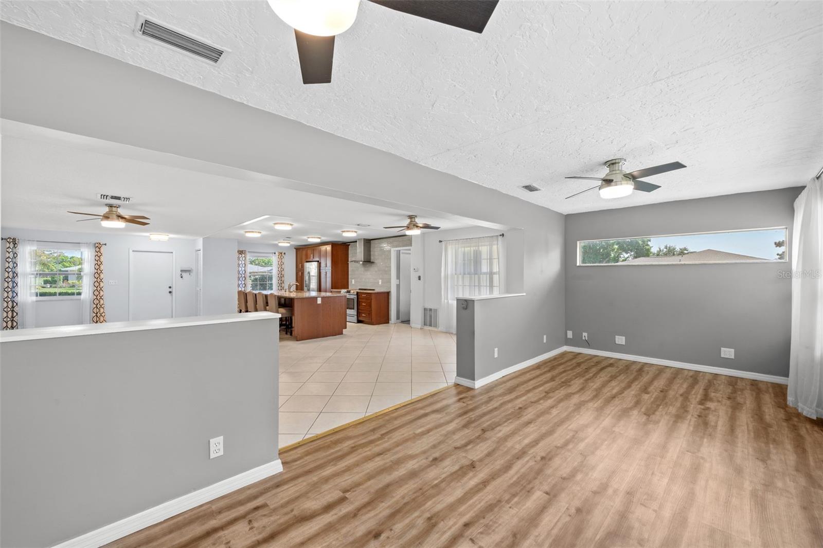 Image 30 of 70 For 7082 Country Club Drive N 7082