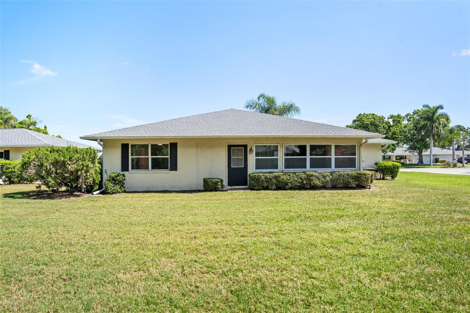 Image 49 of 70 For 7082 Country Club Drive N 7082