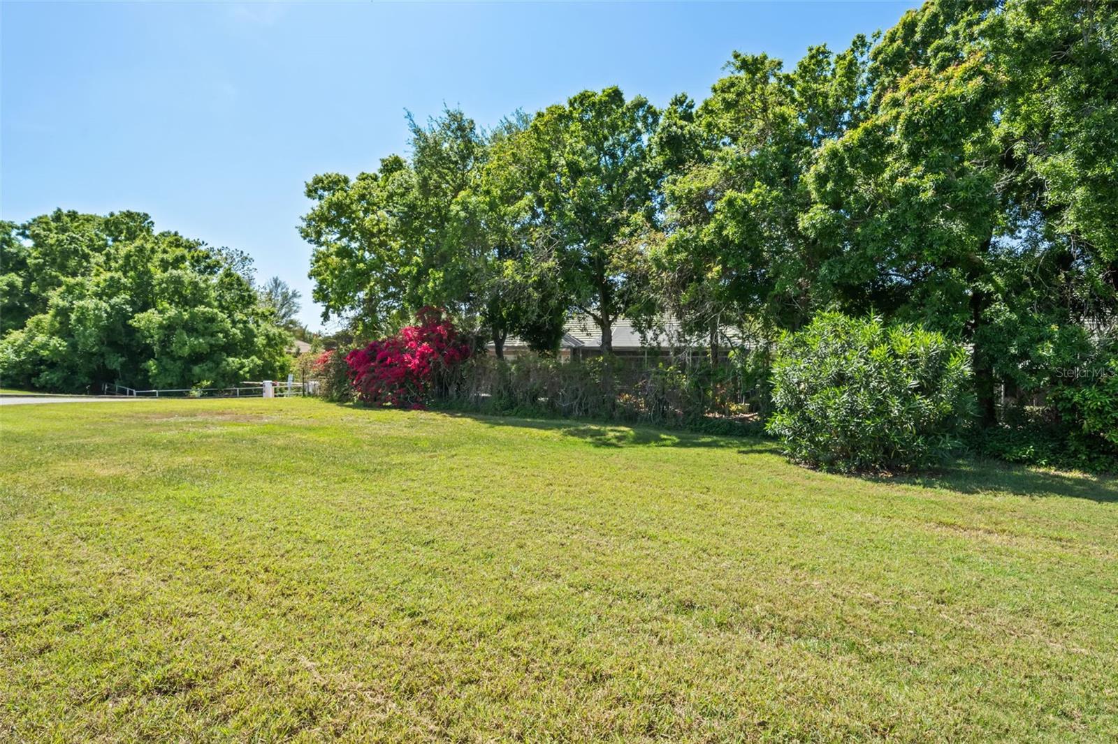 Image 52 of 70 For 7082 Country Club Drive N 7082