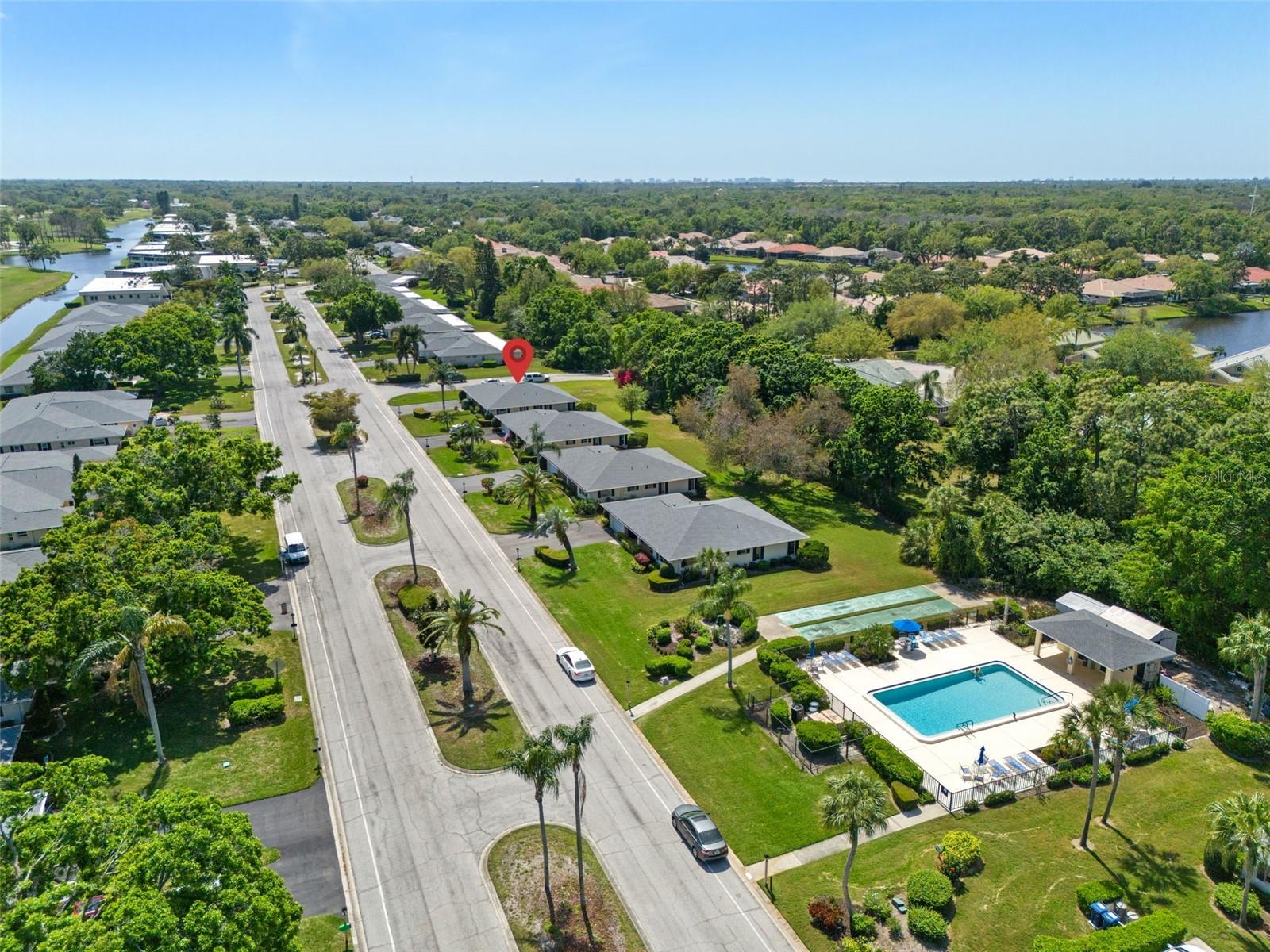 Image 61 of 70 For 7082 Country Club Drive N 7082