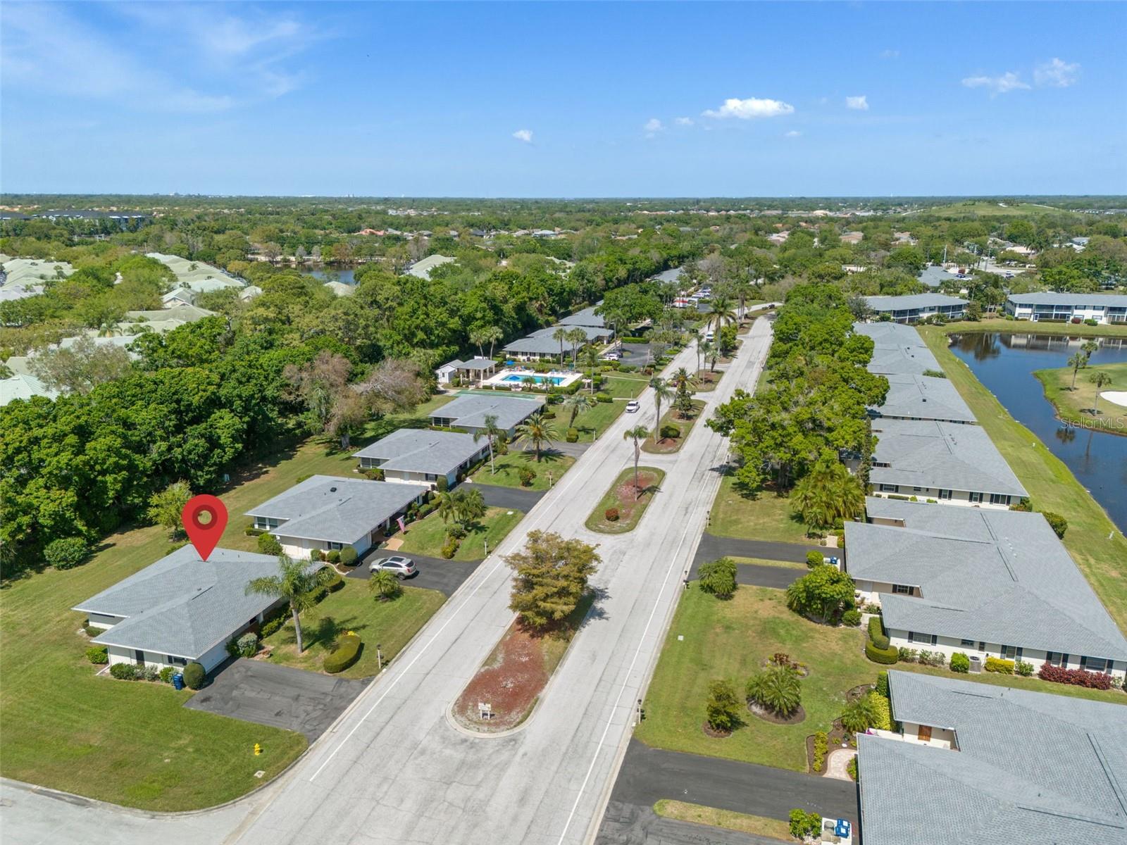 Image 9 of 70 For 7082 Country Club Drive N 7082