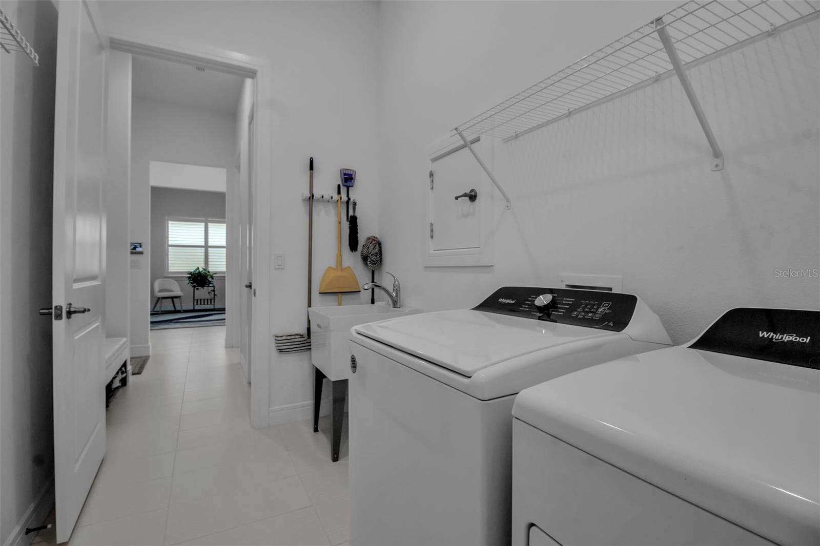 Image 15 of 71 For 8541 Coastal Palms Glen