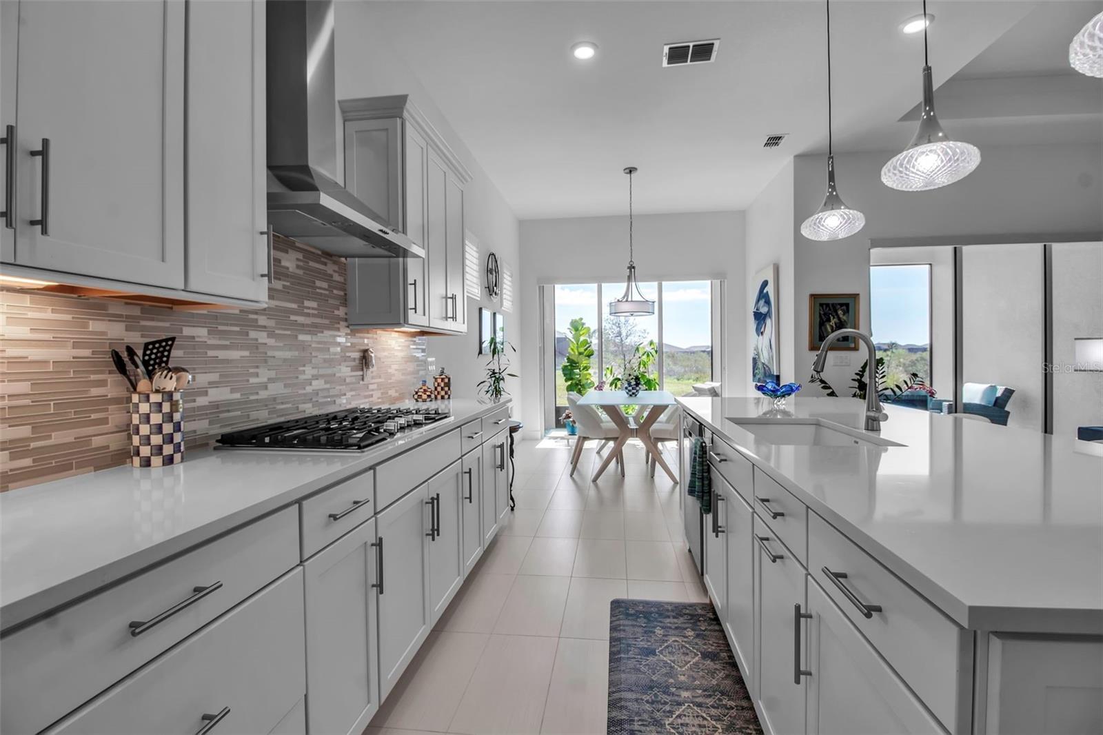 Image 33 of 71 For 8541 Coastal Palms Glen