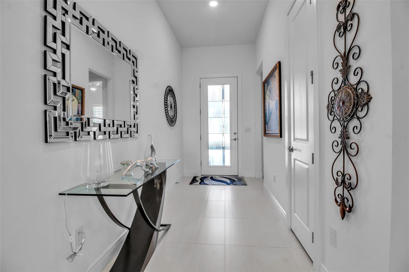 Image 5 of 71 For 8541 Coastal Palms Glen