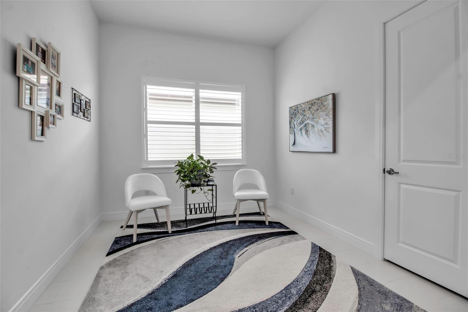 Image 6 of 71 For 8541 Coastal Palms Glen