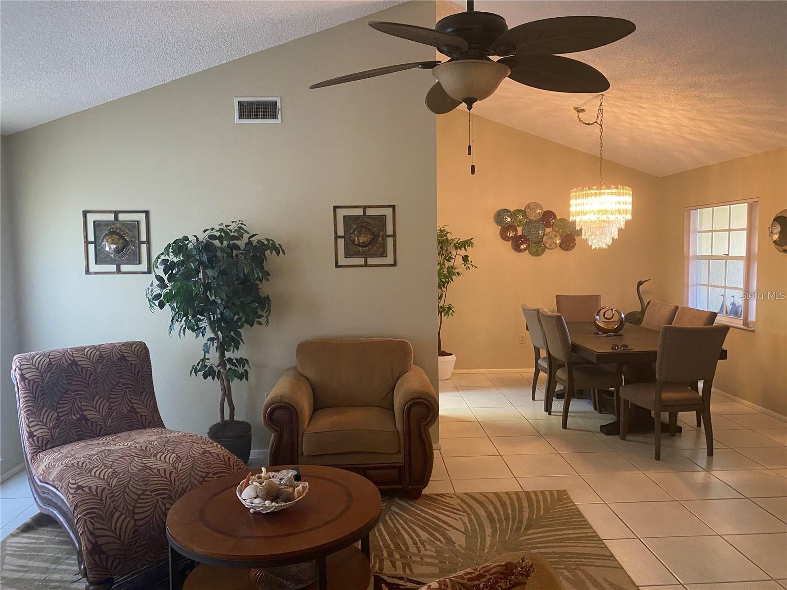 Image 3 of 22 For 5712 34th Court W