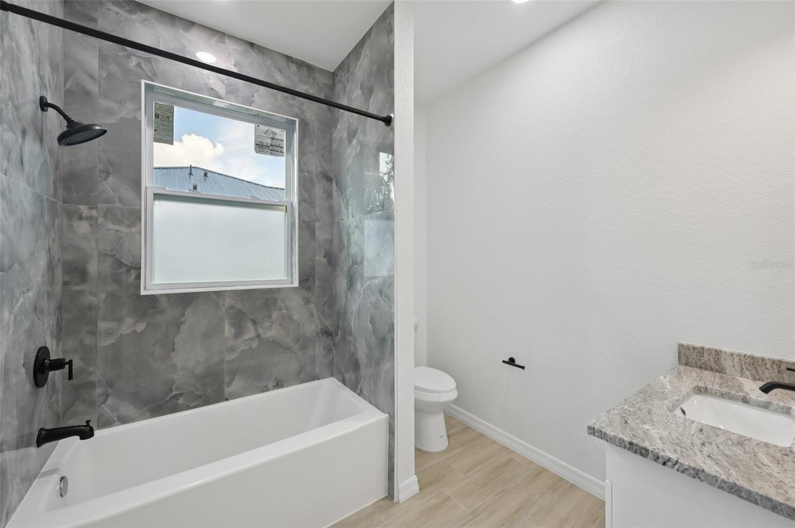 Image 31 of 40 For 2470 Talwood Terrace