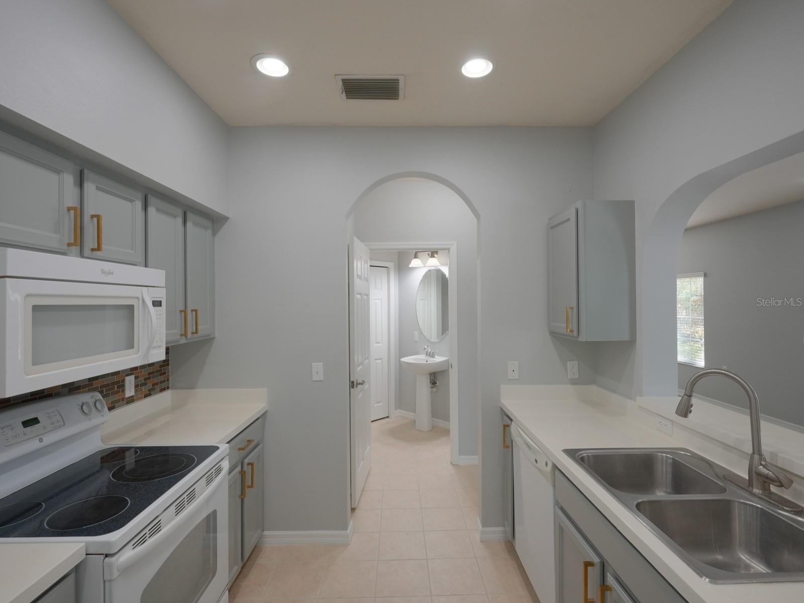 Image 16 of 26 For 3707 45th Terrace W 107