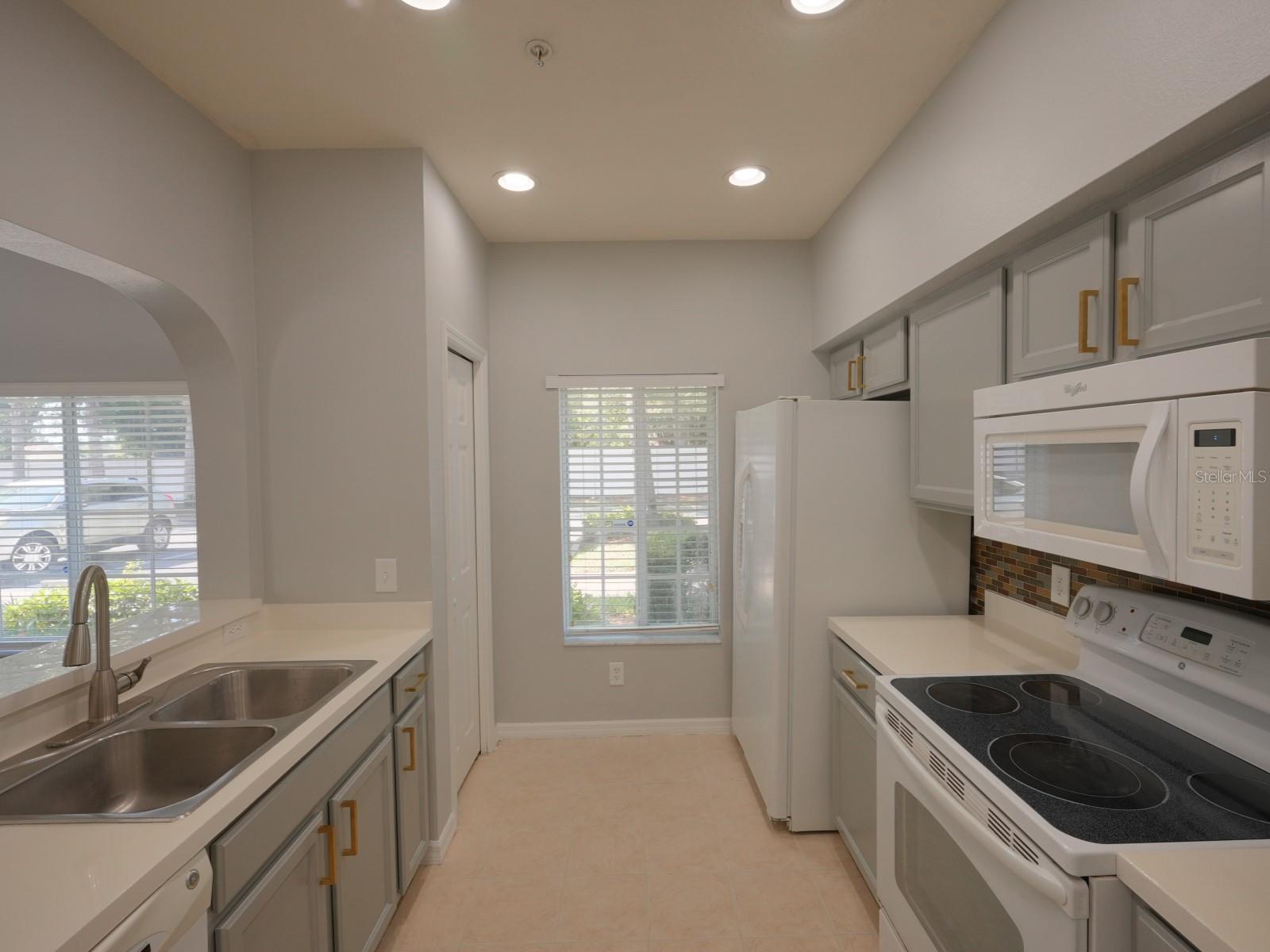 Image 6 of 26 For 3707 45th Terrace W 107