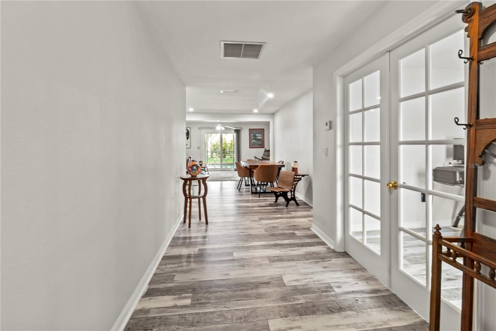 Image 8 of 59 For 107 Corot Drive