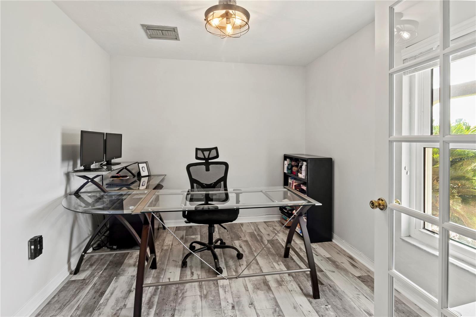 Image 9 of 59 For 107 Corot Drive